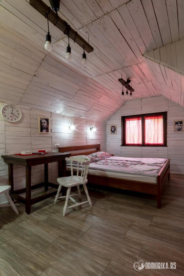 Apartmani Nina S バイナ・バシュタ エクステリア 写真